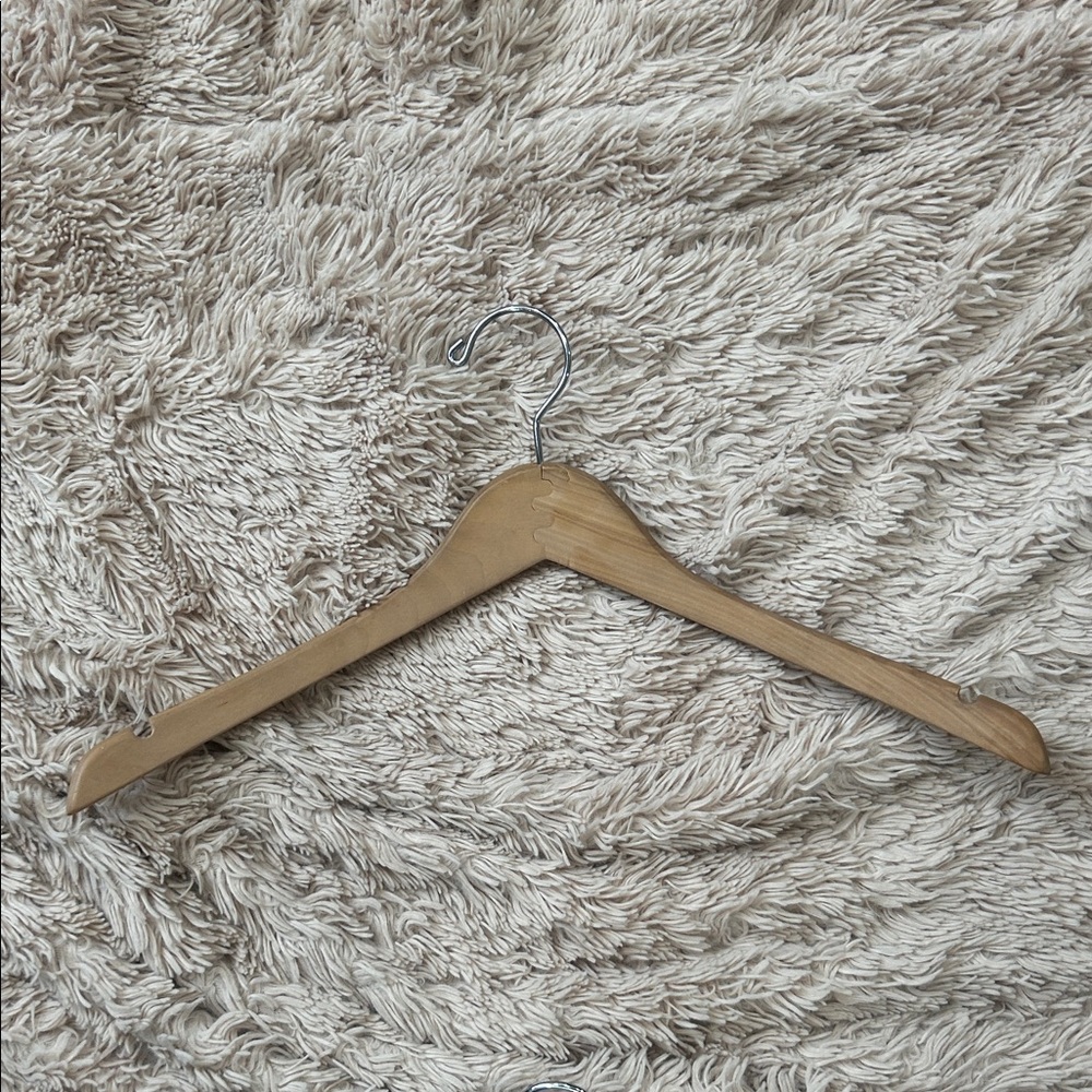 50 Wooden Clothes Hanger